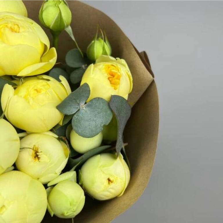 9 Yellow Peony Rose Bouquet-A190 - Image 4