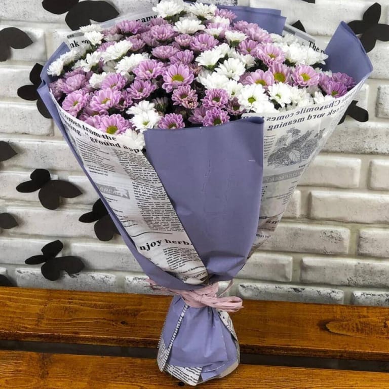 25 Purple White Chrysanthemum Bouquet-A229 - Image 1