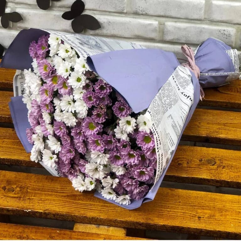25 Purple White Chrysanthemum Bouquet-A229 - Image 2