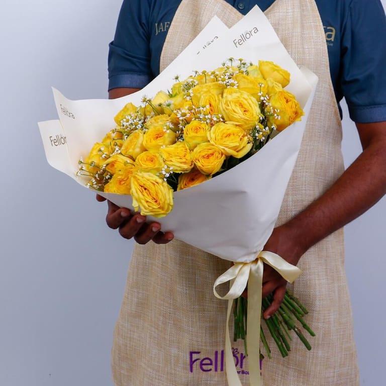 15 Premium Yellow Peony Roses-A293 - Image 3