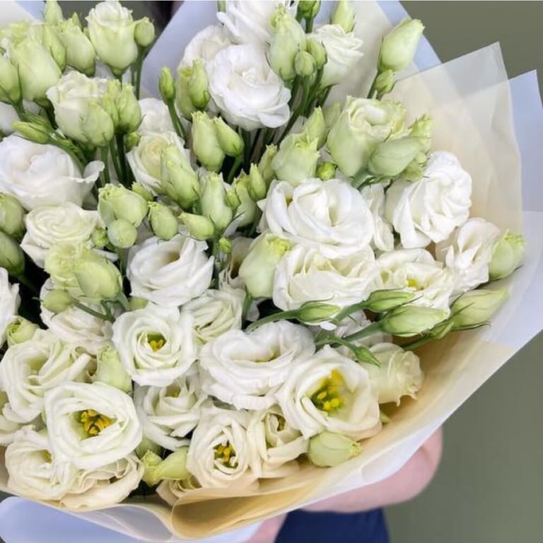 25 White Lisianthus Mono Bouquet-A317 - Image 4