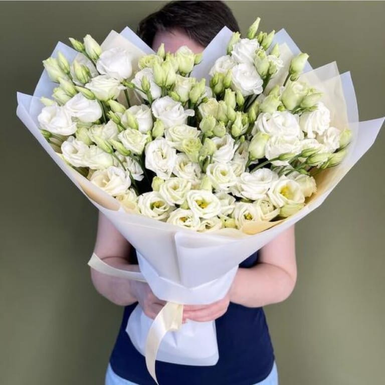 25 White Lisianthus Mono Bouquet-A317 - Image 1