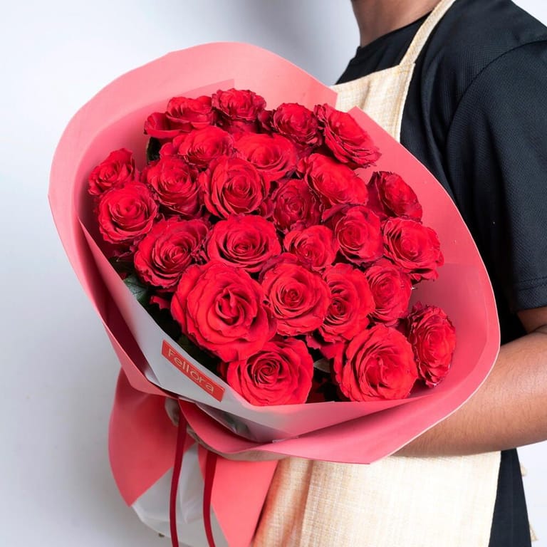 25 Red Roses Luxury Bouquet-A412 - Image 1