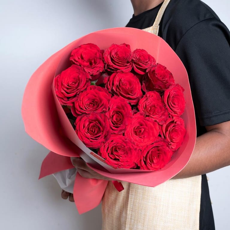 15 Red Roses Luxury Bouquet-A413 - Image 2