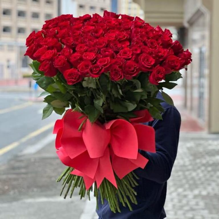 101 Red Roses Hand Tied Luxury Bouquet-A451 - Image 1
