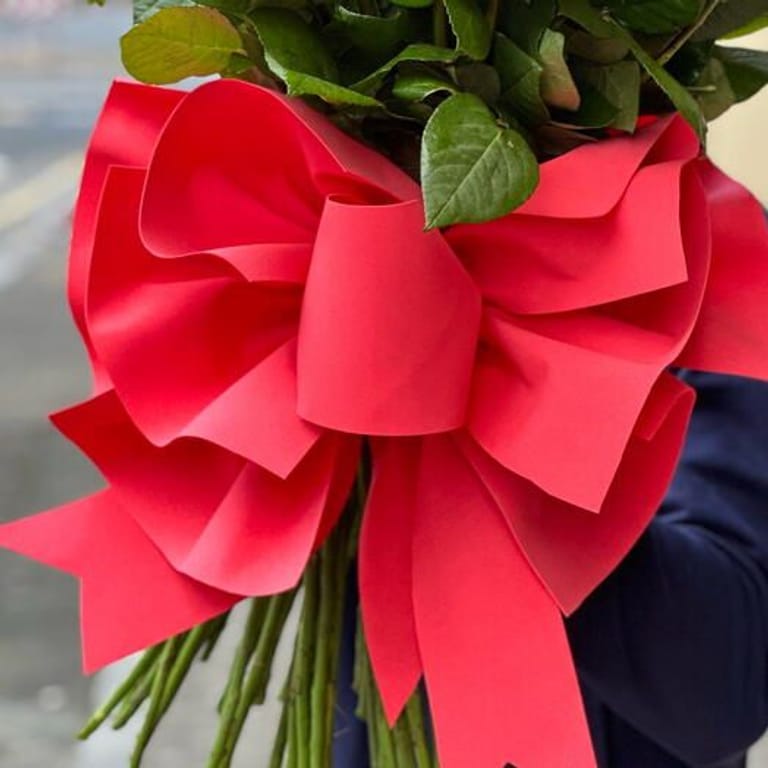 101 Red Roses Hand Tied Luxury Bouquet-A451 - Image 3