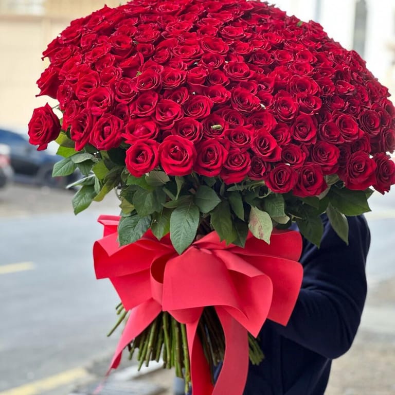 201 Red Roses Hand Tied Luxury Bouquet-A452 - Image 5