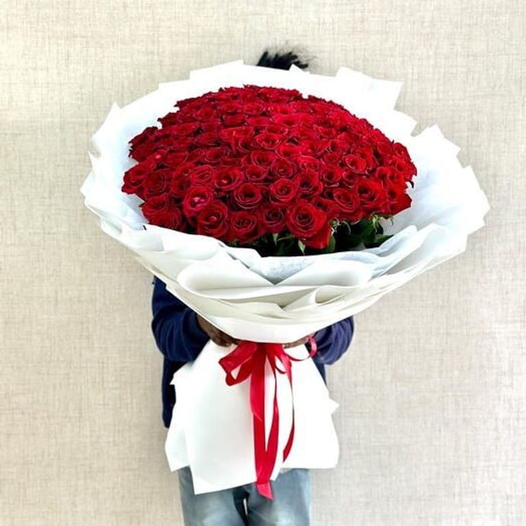 101 Red Roses Grand Luxury Bouquet-A543 - Image 2