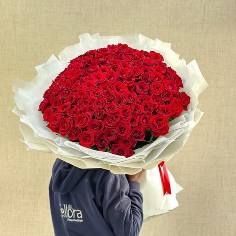 101 Red Roses Grand Luxury Bouquet-A543 - Image 4