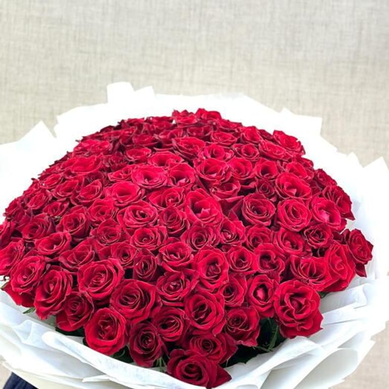 101 Red Roses Grand Luxury Bouquet-A543 - Image 6
