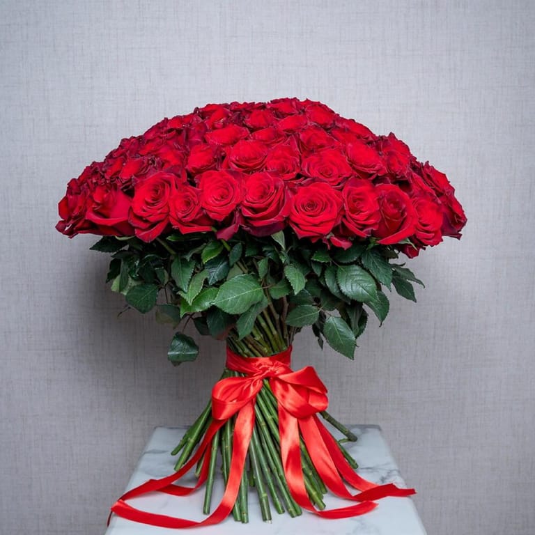101 Luxury Red Roses Hand Tied Bouquet-A565 - Image 5
