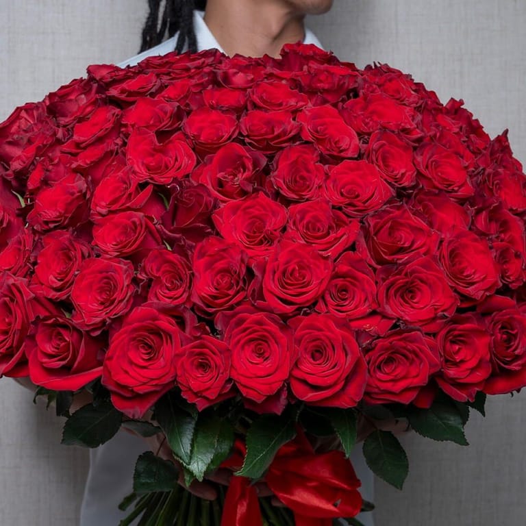 101 Luxury Red Roses Hand Tied Bouquet-A565 - Image 6