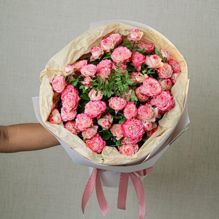 11 Sunset Garden Spray Rose Luxury Bouquet-A609 - Image 3