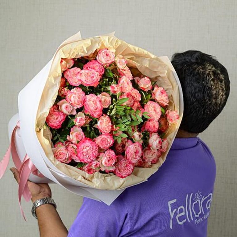 11 Sunset Garden Spray Rose Luxury Bouquet-A609 - Image 4