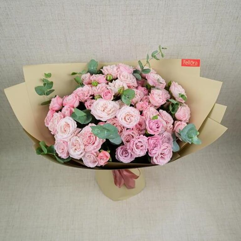 11 Stems Madam Bombastic Spray Roses Bouquet-A655 - Image 2