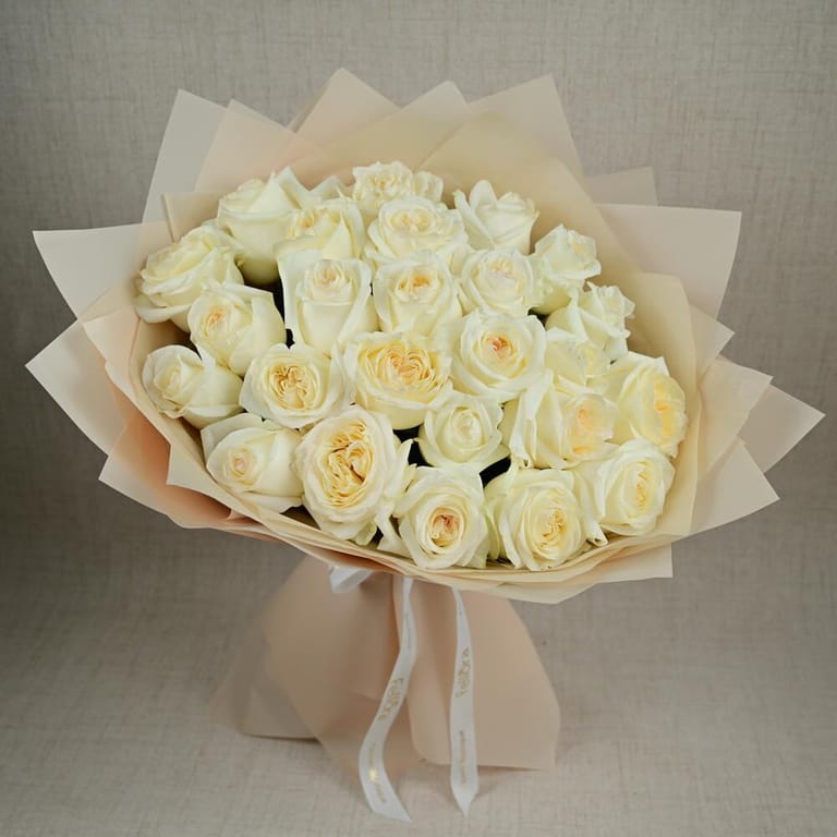 25 Premium Cream Roses Luxury Bouquet-A678 - Image 1