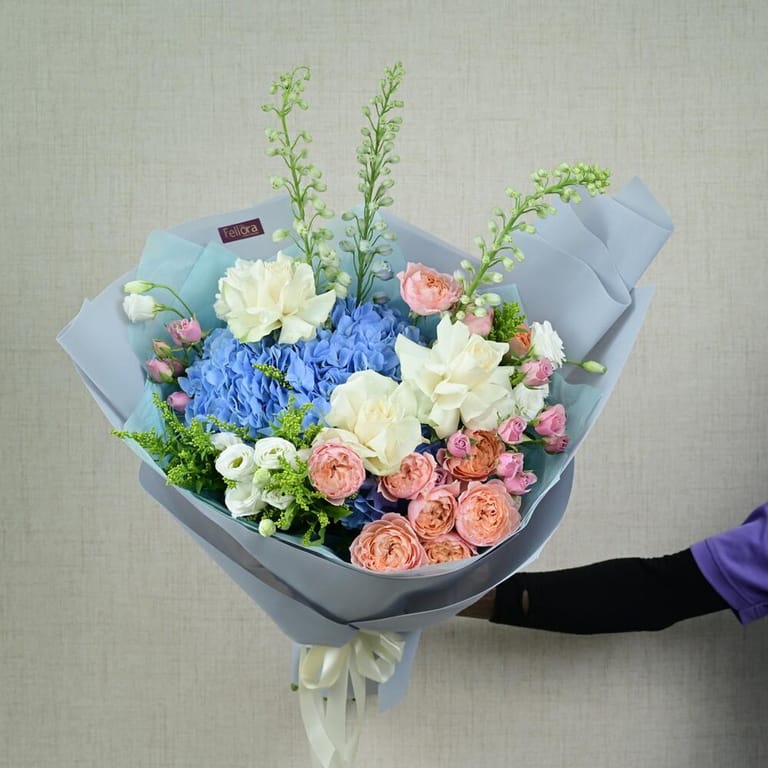 Blue Hydrangea Peony Roses And White Flowers Luxury Bouquet-A666 - Image 4