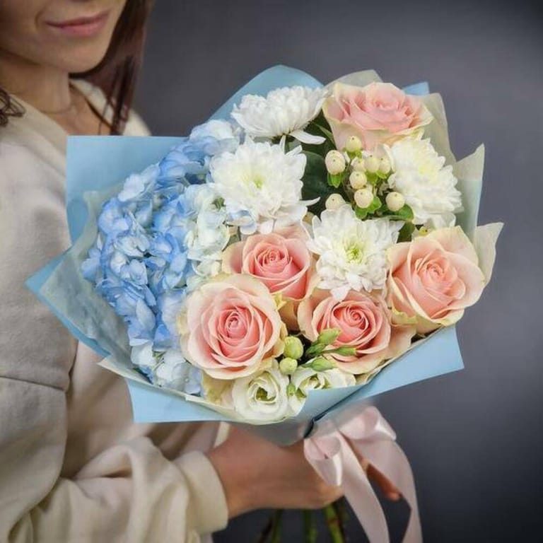 Blue Hydrangea Pink Roses And White Chrysanthemum Bouquet-A716 - Image 2
