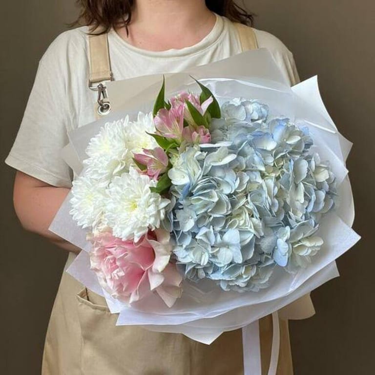 Blue Hydrangea And White Chrysanthemum Bouquet-A689 - Image 4