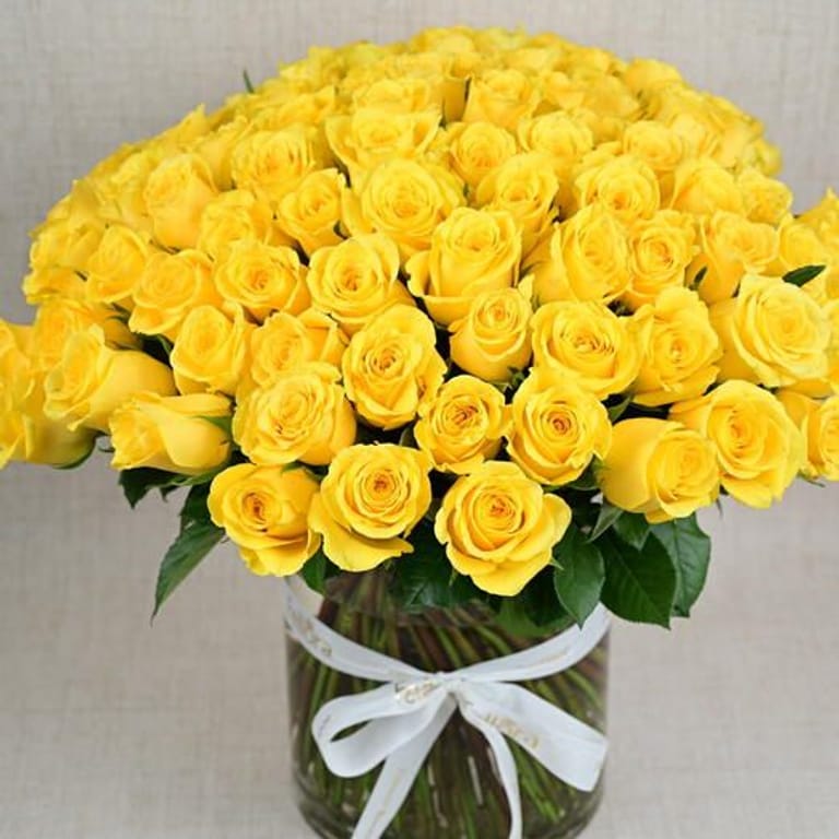 101 Yellow Roses Grand Luxury Vase-A763 - Image 2