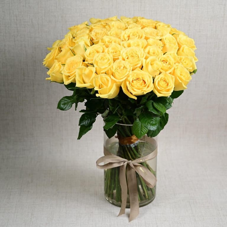 51 Yellow Roses Luxury Flower Vase-A747 - Image 5