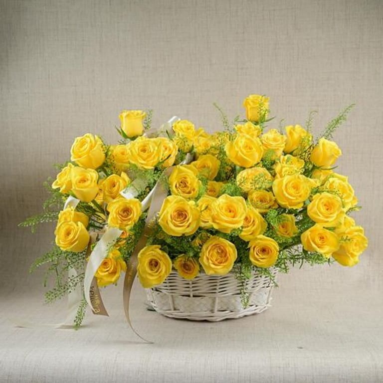 101 Yellow Roses Grand Luxury Basket-A776 - Image 4