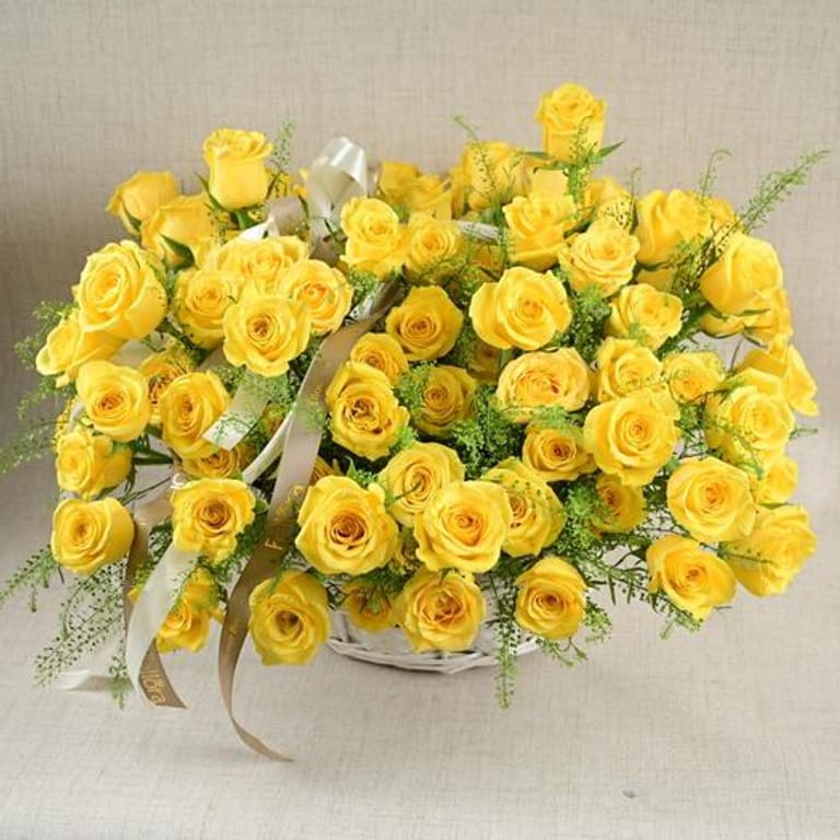 101 Yellow Roses Grand Luxury Basket-A776 - Image 5