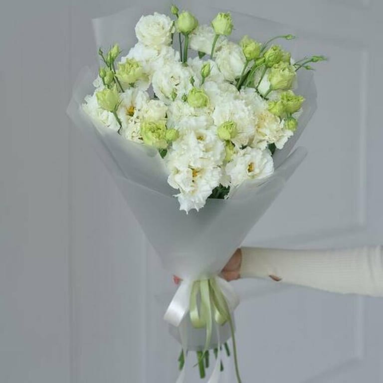 9 White Lisianthus Luxury Bouquet-A779 - Image 6