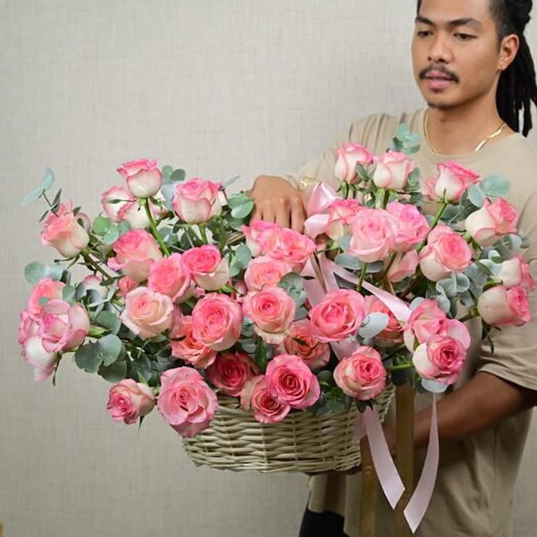 101 Jumilia Pink Roses Luxury Basket-A807 - Image 3
