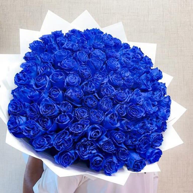 101 Royal Blue Roses Grand Luxury Bouquet-A1000 - Image 2