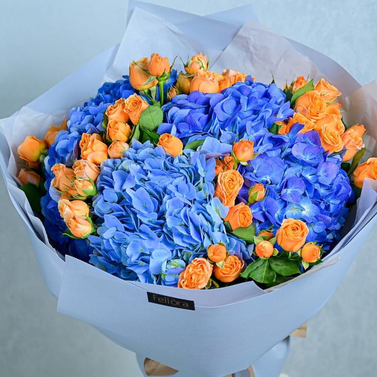 Blue Hydrangea And Orange Spray Roses Luxury Bouquet-A1001 - Image 4