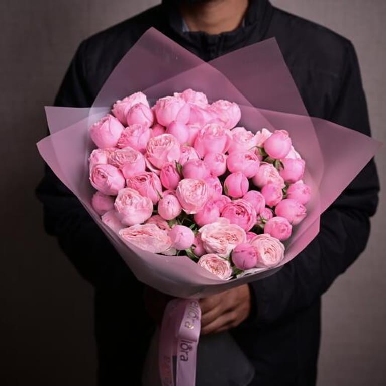 11 Mansfield Park Peony Roses Bouquet-A1086 - Image 1