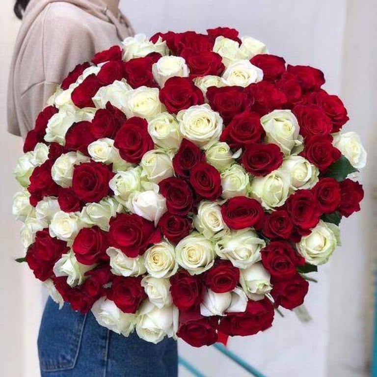 101 Red And White Roses Grand Luxury Bouquet-A1112 - Image 1