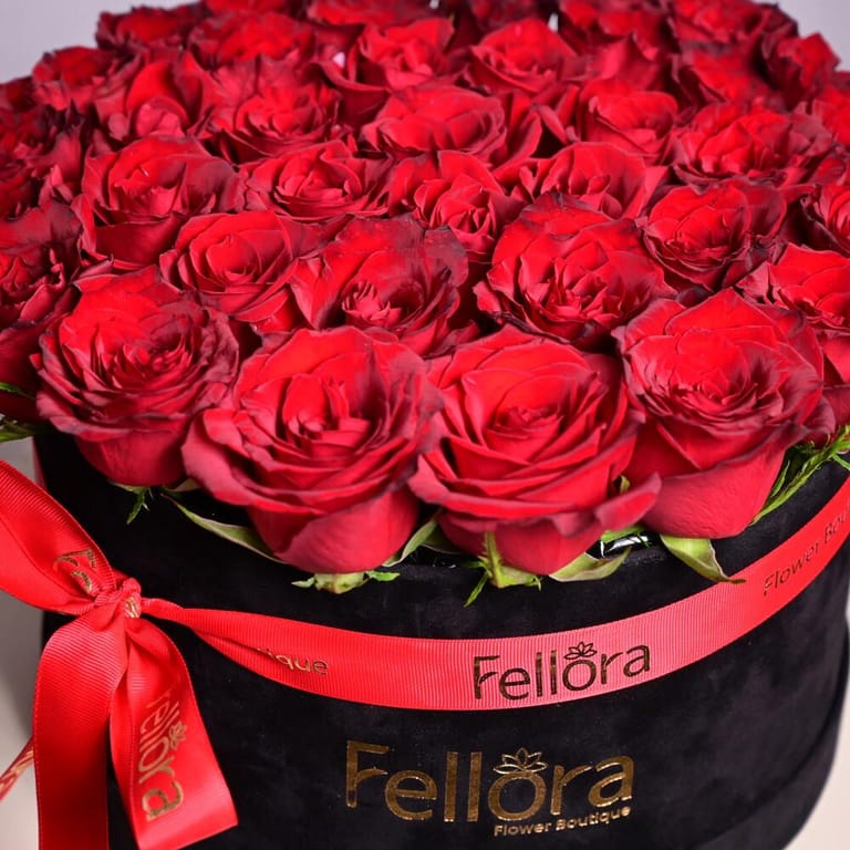 35 Luxury Red Roses In Black Flower Box-A1082 - Image 3