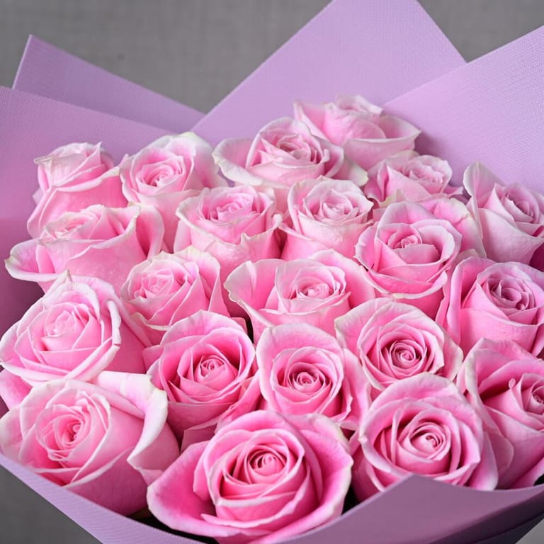 25 Pink Rosita Ecuador Roses Bouquet-A1047 - Image 6
