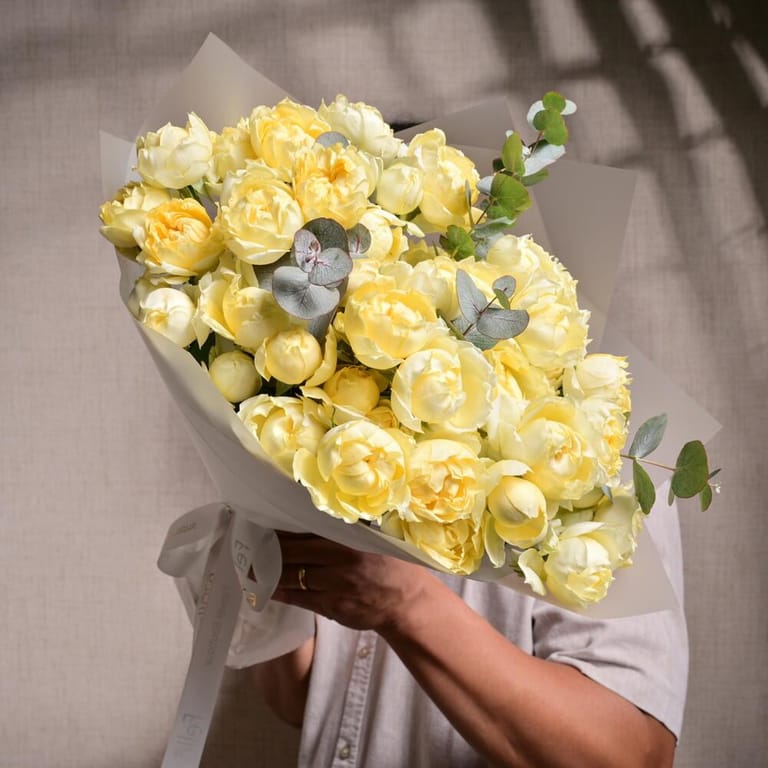 9 Julietta Limoncella Peony Roses Luxury Bouquet-A1186 - Image 2
