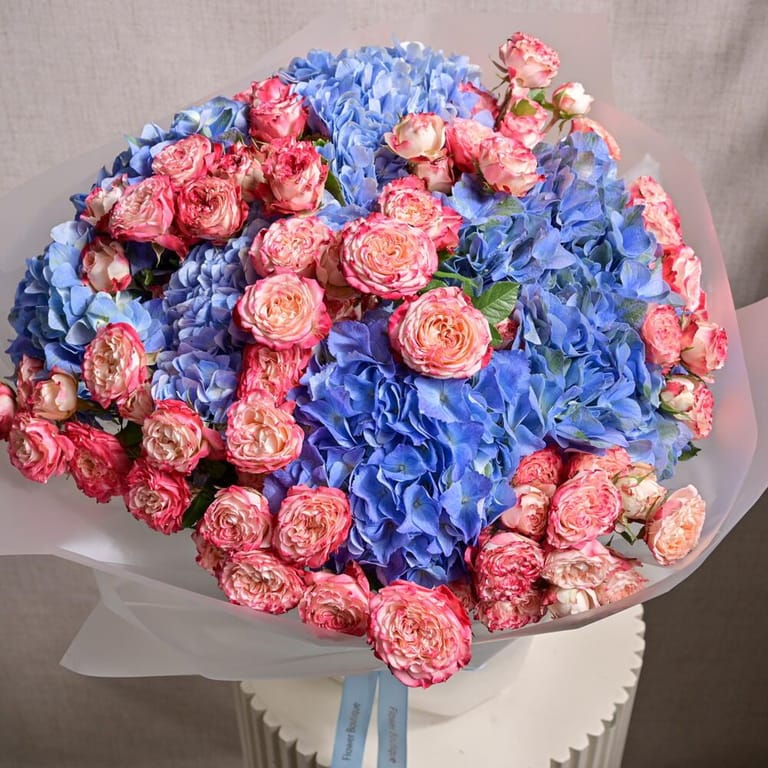 Blue Hydrangea And Pink Garden Spray Roses Luxury Bouquet-A1206 - Image 6