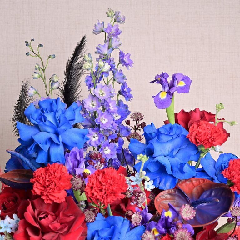 Blue Roses Red Roses And Exotic Flowers Luxury Box-A1311 - Image 2