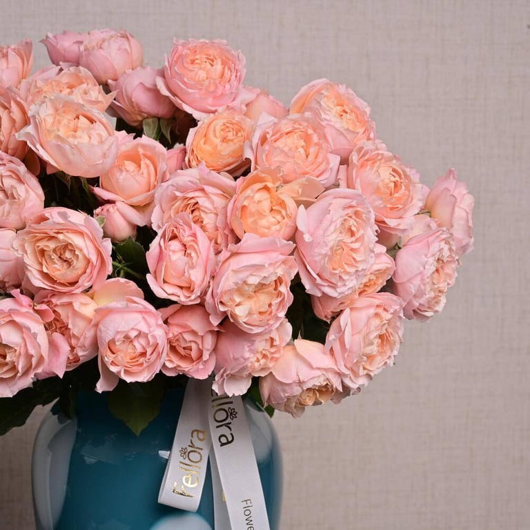 25 Julietta Peony Roses In Luxury Vase-A1312 - Image 3