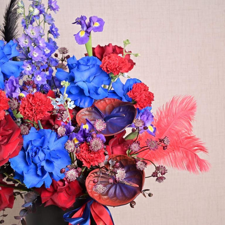 Blue Roses Red Roses And Exotic Flowers Luxury Box-A1311 - Image 4