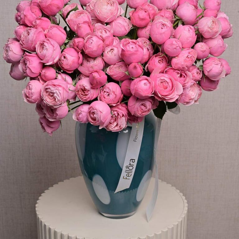 25 Silva Peony Spray Roses In Luxury Vase-A1315 - Image 4