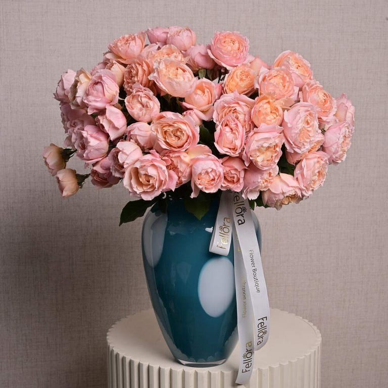 25 Julietta Peony Roses In Luxury Vase-A1312 - Image 5