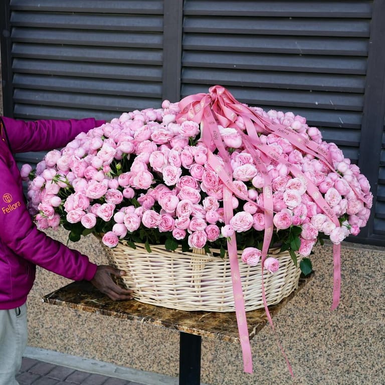 201 Mansfield Park Peony Roses Luxury Basket-A1564 - Image 2