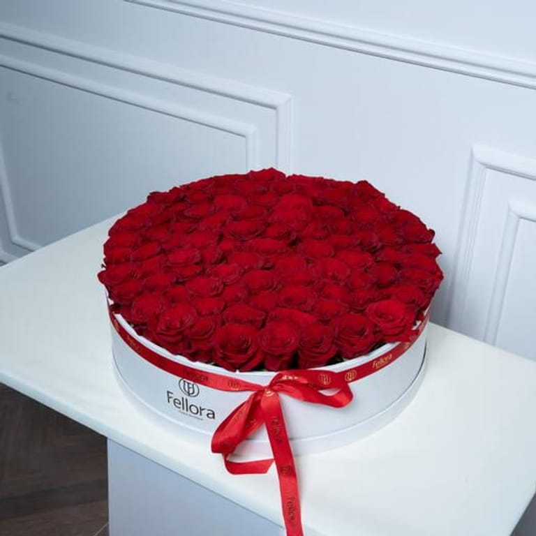 101 Red Roses Luxury White Grand Flower Box-A1556 - Image 4