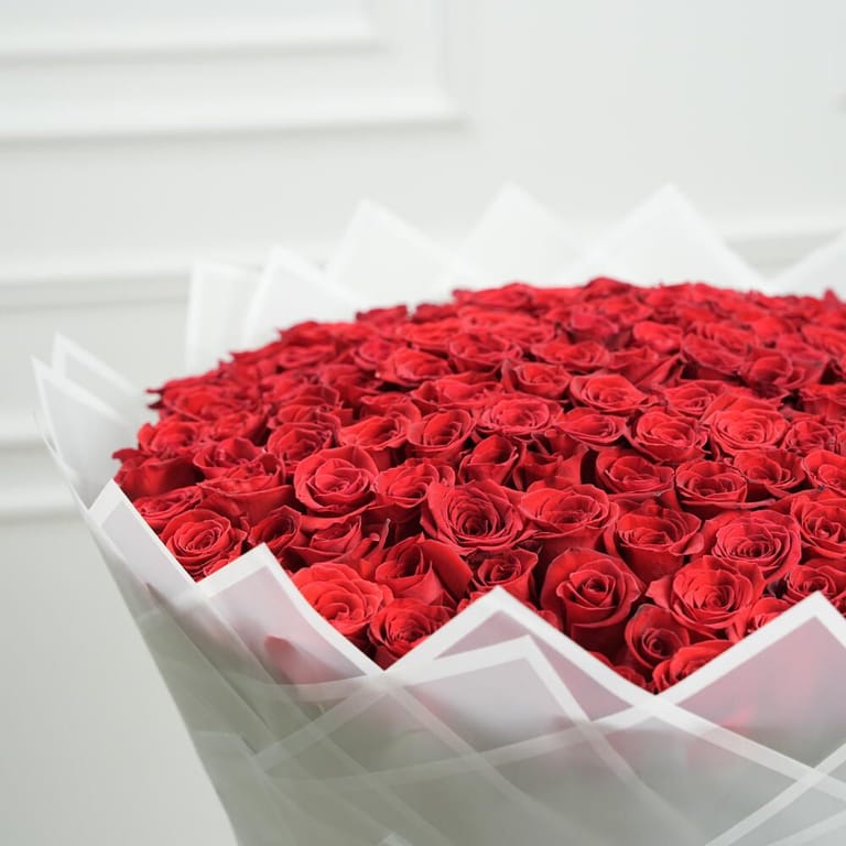 151 Red Roses Grand Luxury Bouquet-A1580 - Image 2