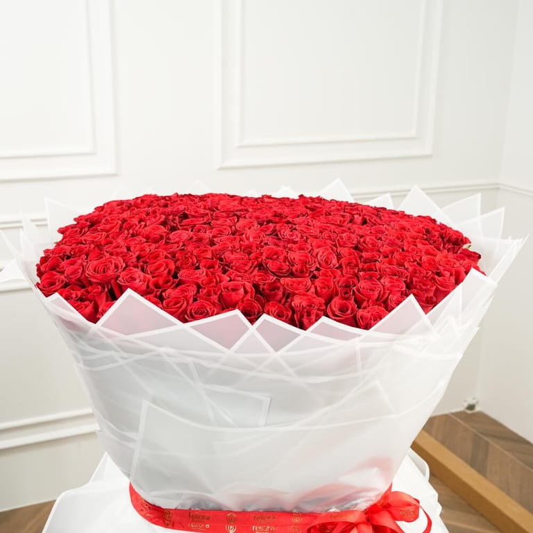 301 Red Roses Grand Luxury Mono Bouquet-A1578 - Image 3