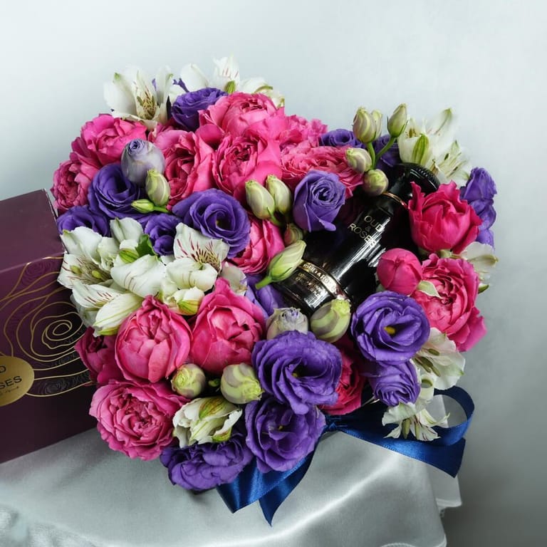 Ahmed Al Maghribi Oud and Roses Floral Romance Gift Combo-C82 - Image 2