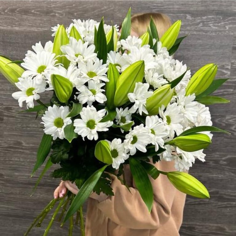 White Lily And Daisy Hand Tied Bouquet-A263 - Image 2