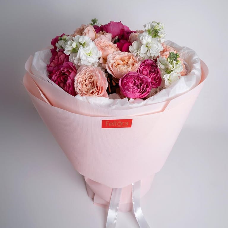 Pink Peony Roses White Matthiola Luxury Bouquet-A374 - Image 4