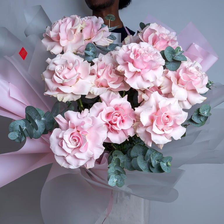 Premium Blush Pink Mondial Roses Eucalyptus Bouquet-A396 - Image 2